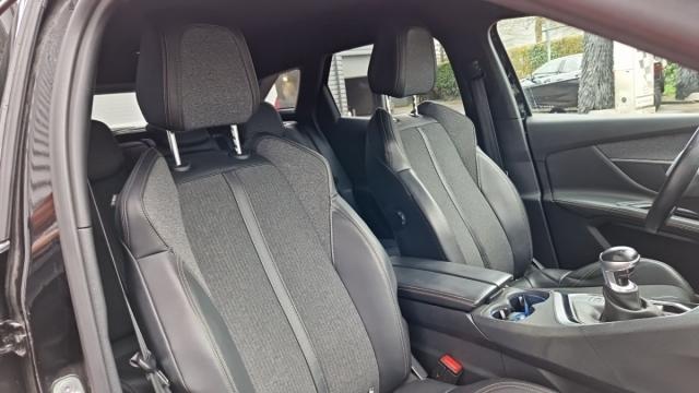 Peugeot 3008 image 9