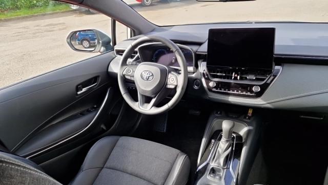 Toyota Corolla image 8