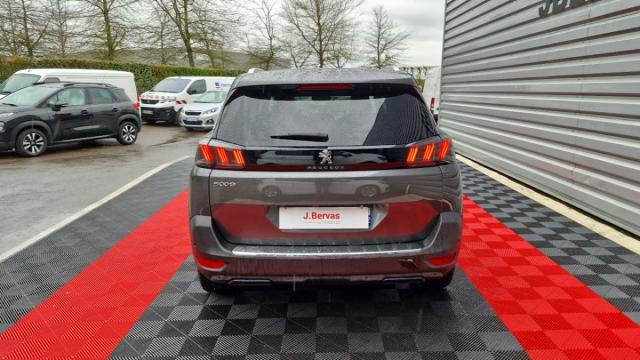 Peugeot 5008 image 3