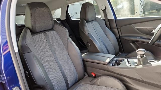 Peugeot 3008 image 2