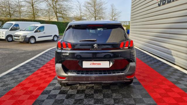 Peugeot 5008 image 2