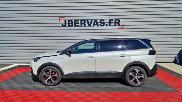 Peugeot 5008 image 8