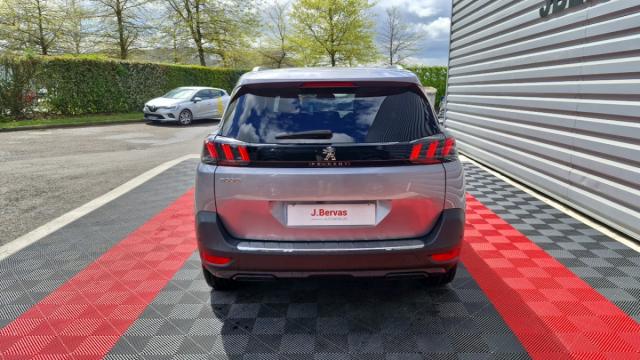 Peugeot 5008 image 9