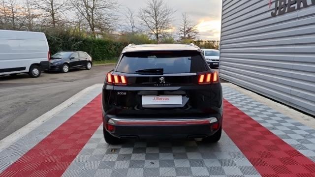 Peugeot 3008 image 3