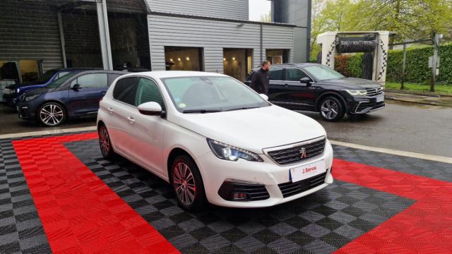 Peugeot 308 image 3