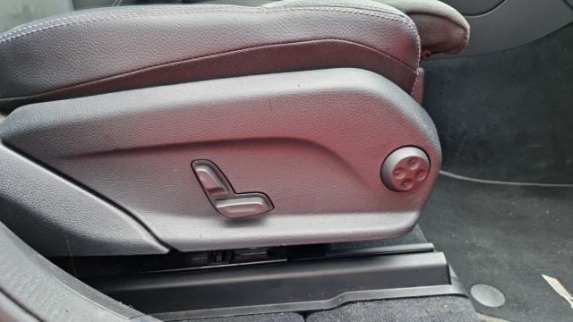 Mercedes Benz Glc image 7
