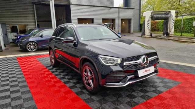 Mercedes Benz Glc image 2