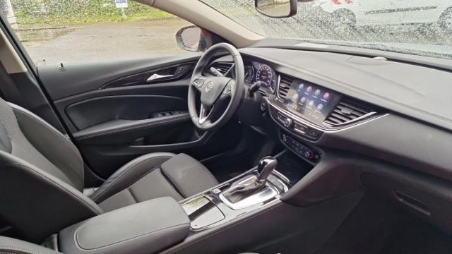 Opel Insignia image 8