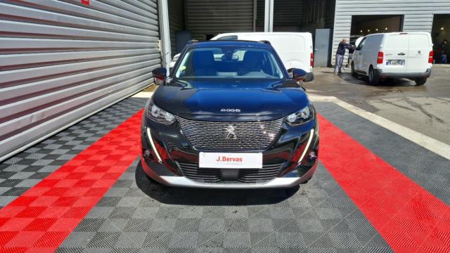 Peugeot 2008 image 1