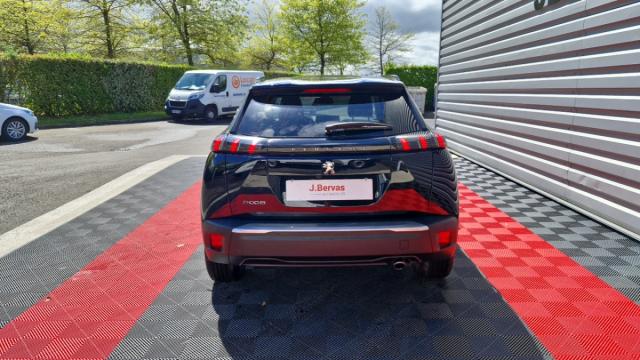 Peugeot 2008 image 9