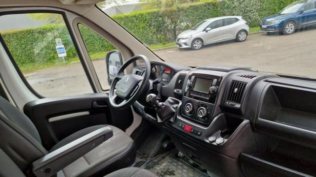 Peugeot Boxer image 9