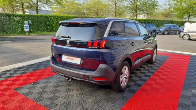 Peugeot 5008 image 9