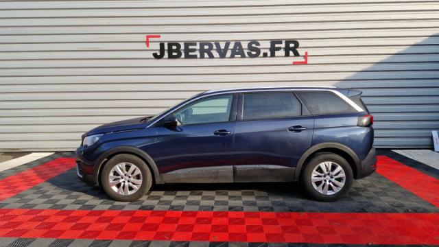 Peugeot 5008 image 3
