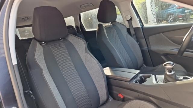 Peugeot 5008 image 4