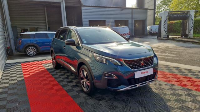 Peugeot 5008 image 8
