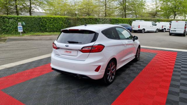 Ford Fiesta image 6