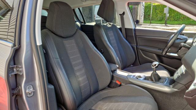 Peugeot 308 image 5