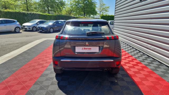 Peugeot 2008 image 9