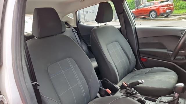 Ford Fiesta image 2