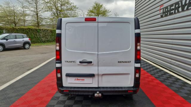 Renault Trafic image 9
