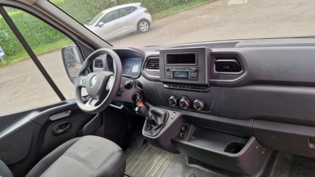 Renault Master image 4