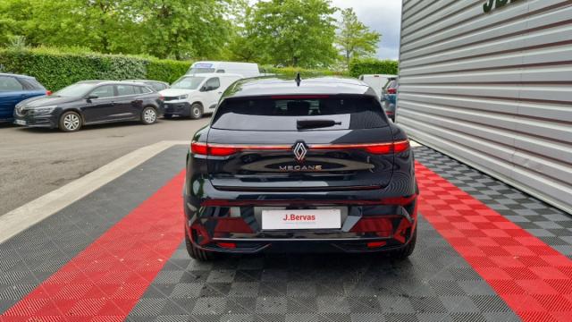 Renault Mégane E-Tech image 9