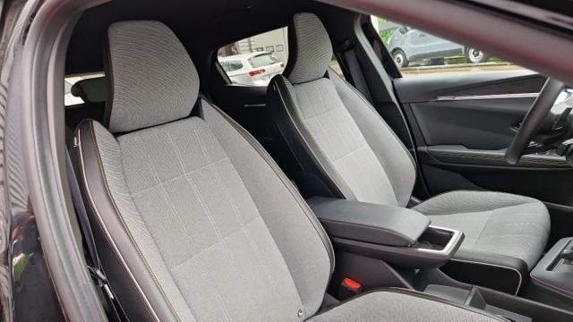 Renault Mégane E-Tech image 7