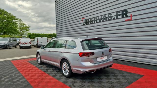 Volkswagen Passat Sw image 3