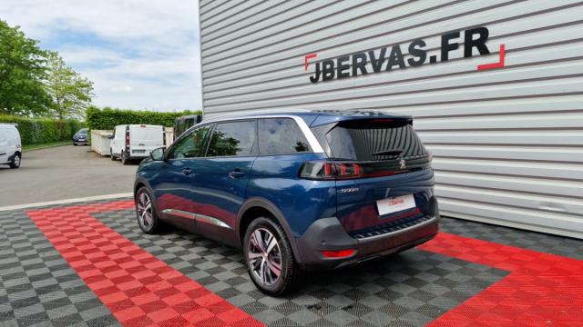 Peugeot 5008 image 6