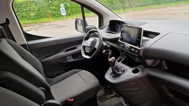 Peugeot Partner image 6