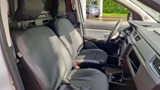 Renault Express image 7