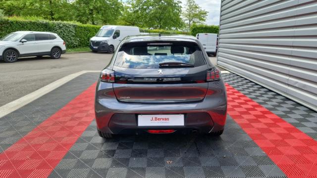 Peugeot 208 image 8