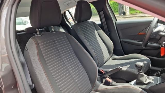 Peugeot 208 image 5