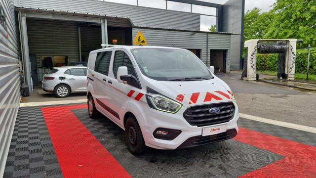 Ford Transit Custom image 7