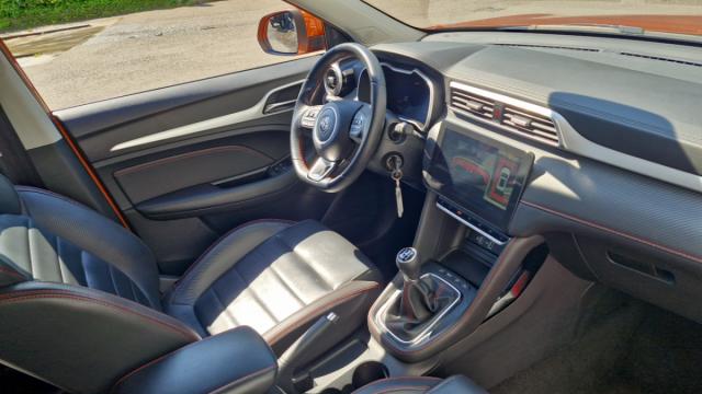 Mg Motor Zs image 2
