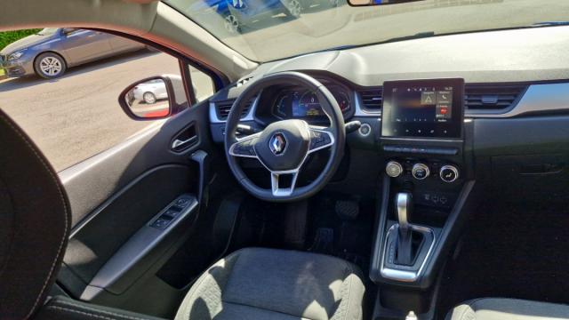 Renault Captur image 1