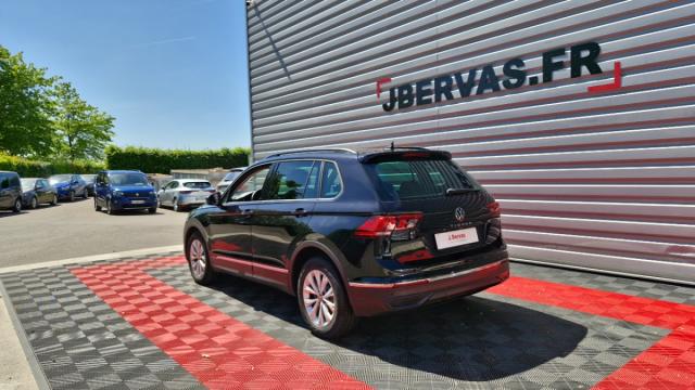 Volkswagen Tiguan image 6