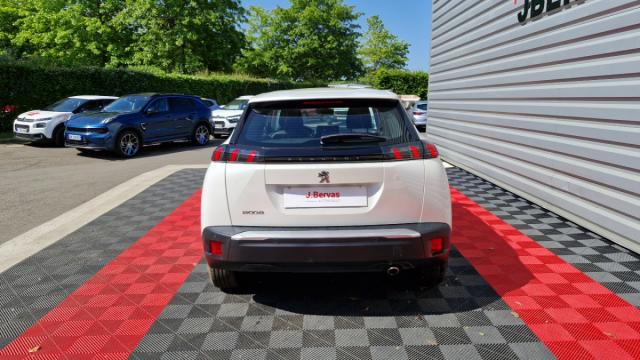 Peugeot 2008 image 4