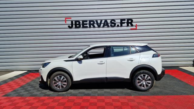 Peugeot 2008 image 3