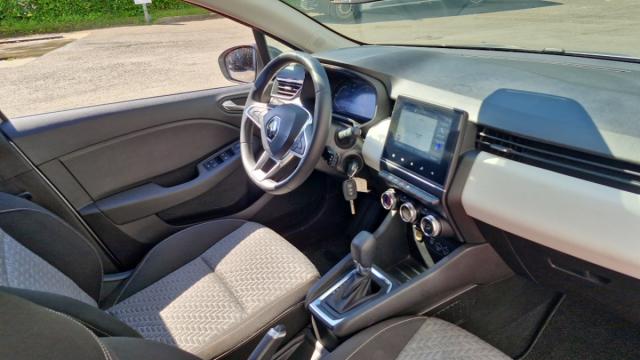 Renault Clio image 8