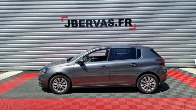 Peugeot 308 image 1