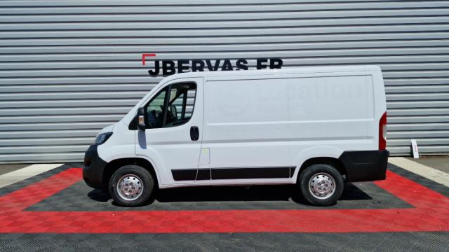 Peugeot Boxer image 1