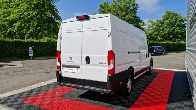 Peugeot Boxer image 2