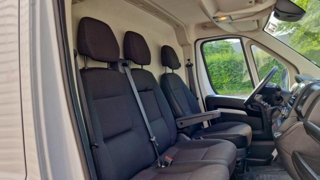 Peugeot Boxer image 8