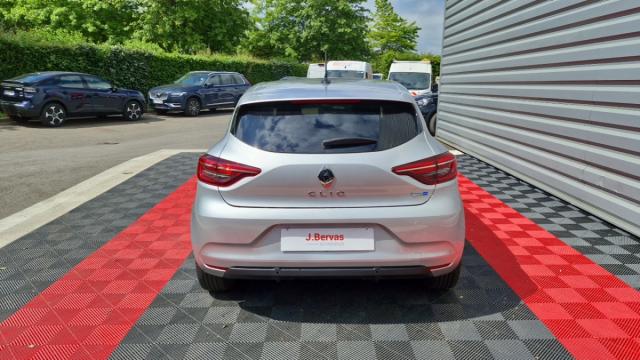 Renault Clio image 8