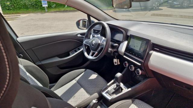 Renault Clio image 6
