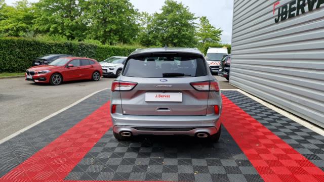 Ford Kuga image 4
