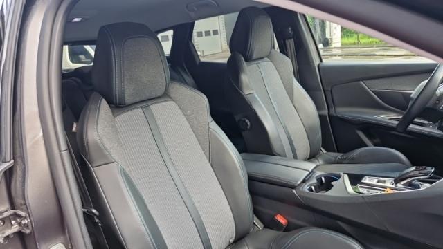 Peugeot 3008 image 4