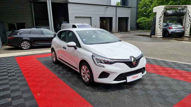 Renault Clio image 1