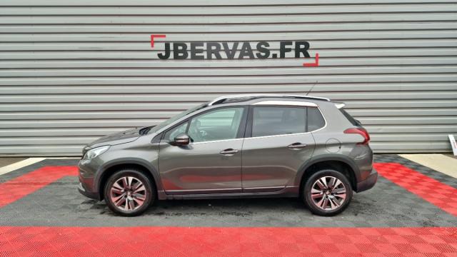 Peugeot 2008 image 6